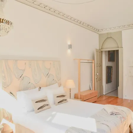 Palazzo, Antique Charm With Romantic Balcony And Ac Daire *