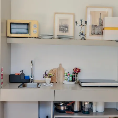 شقة Palazzo, Antique Charm With Romantic Balcony And Ac