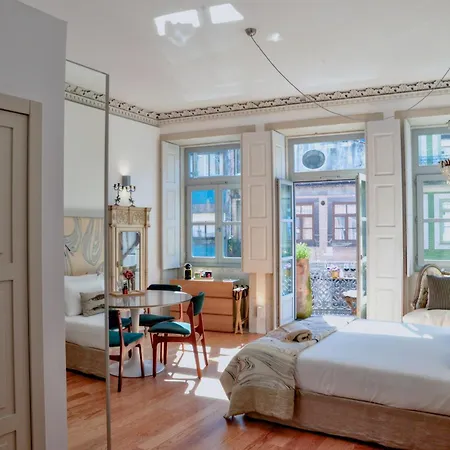 Palazzo, Antique Charm With Romantic Balcony And Ac Lägenhet *