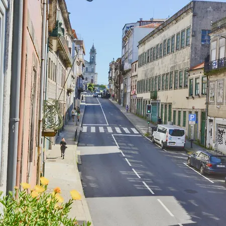Palazzo, Antique Charm With Romantic Balcony And Ac Apartmán *